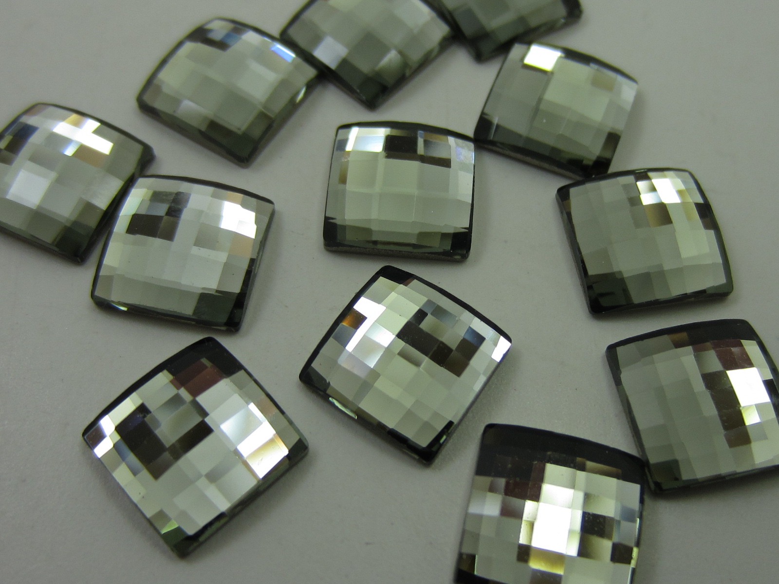 12 Pcs 8mm CHESSBOARD BLACK DIAMOND SQUARE FLATBACK European Rhinestones